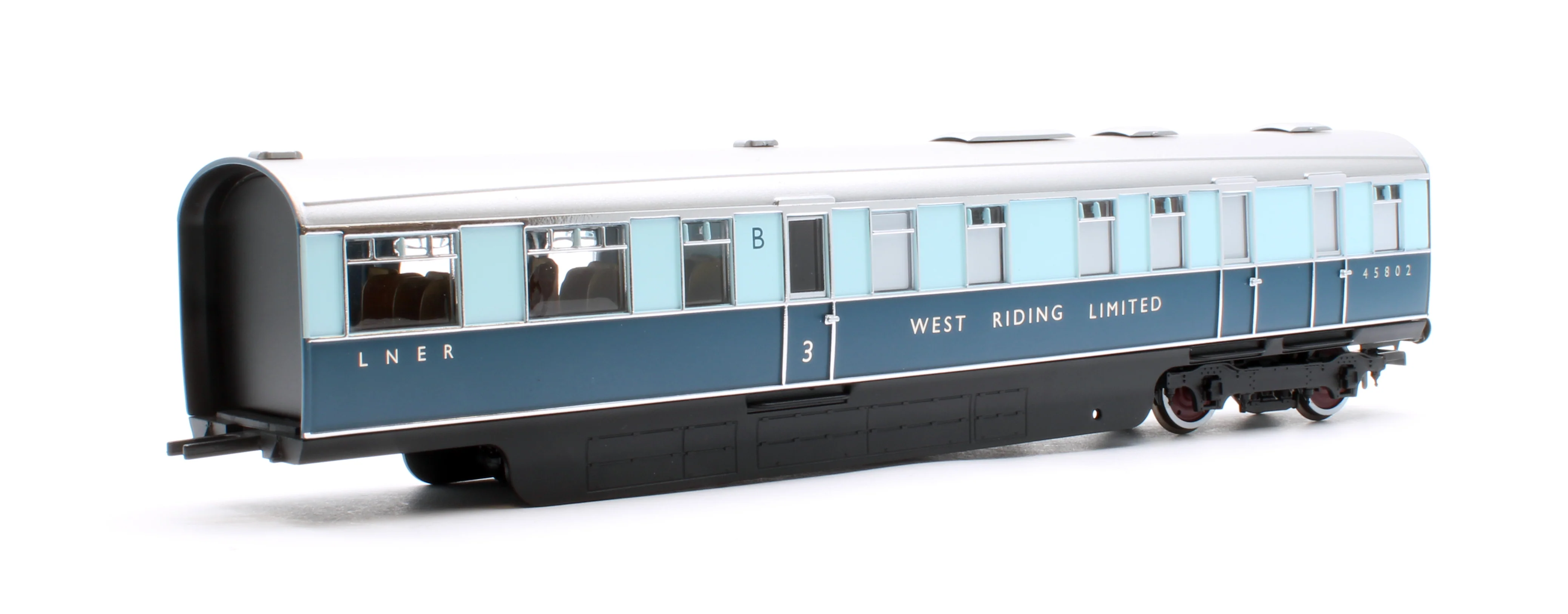 R40477 LNER West Riding Limited Brake Third & Kitchen Third Articulated Coach Pack - Image 3
