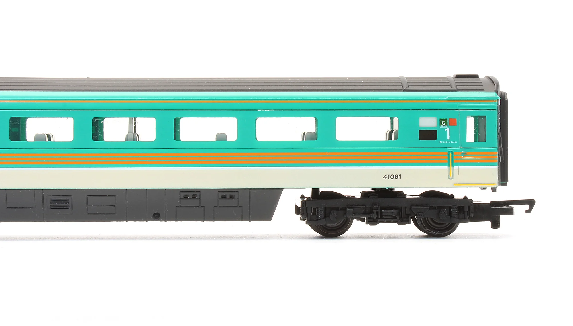 Pre-Owned R4083 Midland Mainline MK3 Open 1st Coach '41061' - Image 3