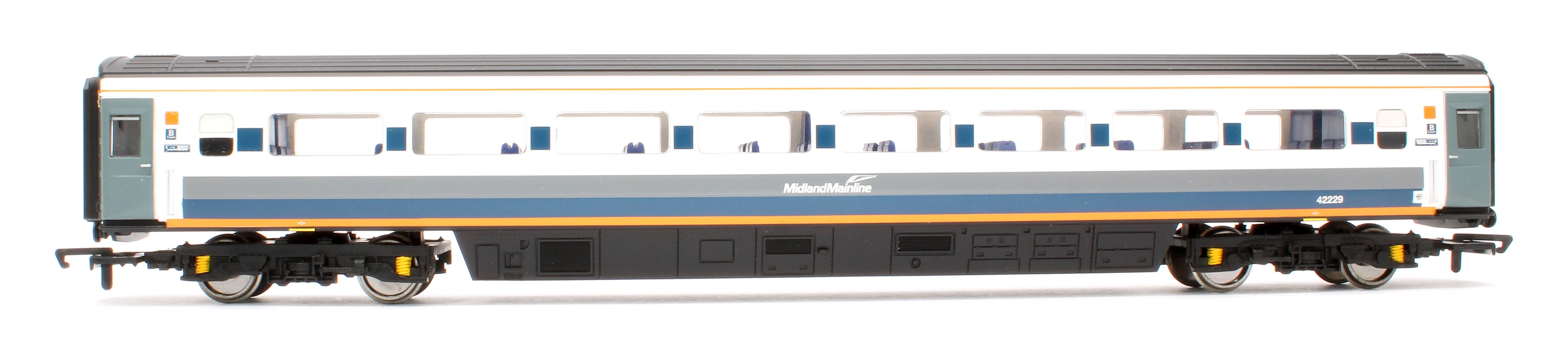 R4214 Pre-Owned Midland Mainline MK3 Standard Class Open Coach No.42229 - Image 2