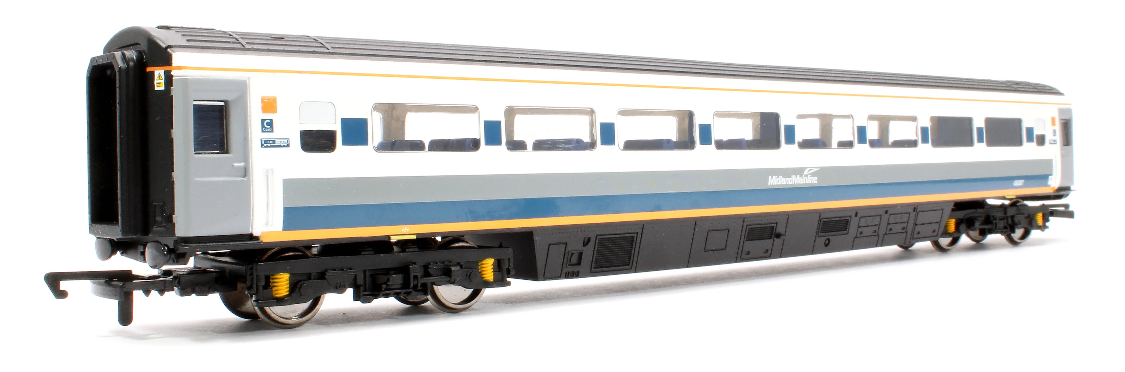 R4214A Pre-Owned Midland Mainline MK3 Standard Class Open Coach No.42097