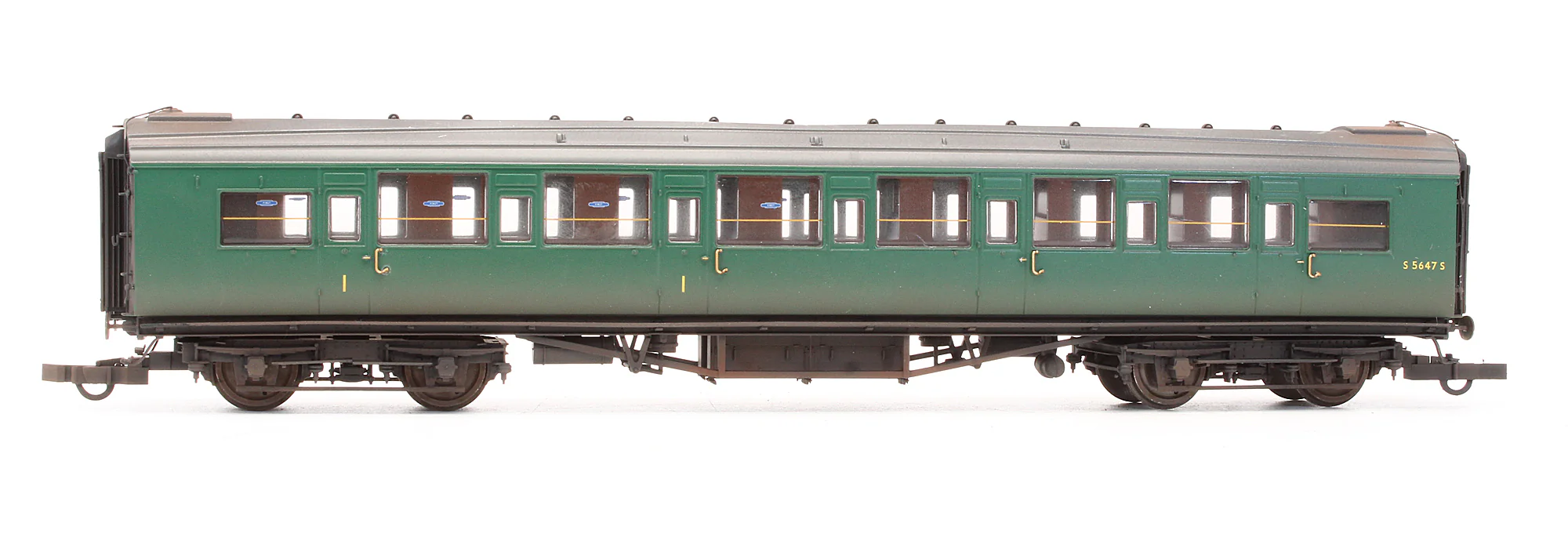 Pre-Owned BR Maunsell Composite Coach '5647' - Custom Weathered - Image 3