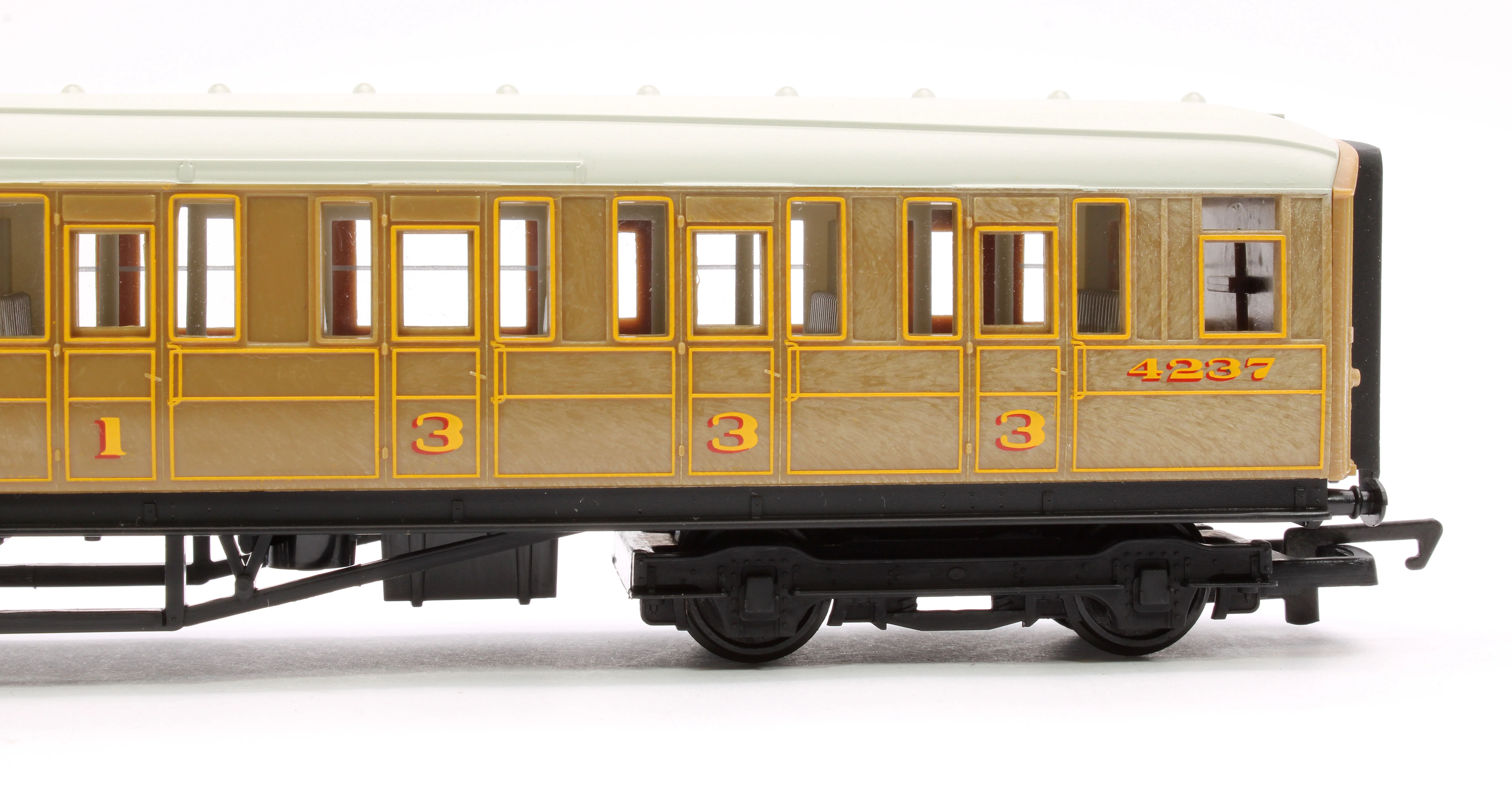 R4333 RailRoad Brake Composite Coach LNER 4237 - Image 5