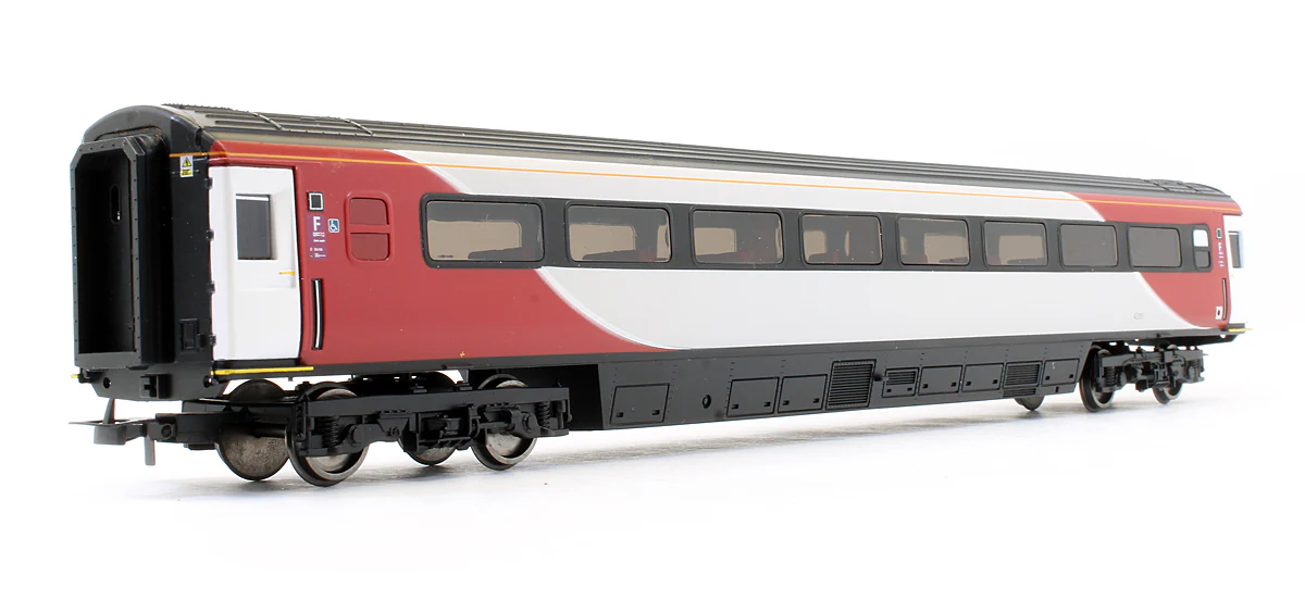 Pre-Owned R4930 LNER MK3 TSD Coach '42091' - Image 2
