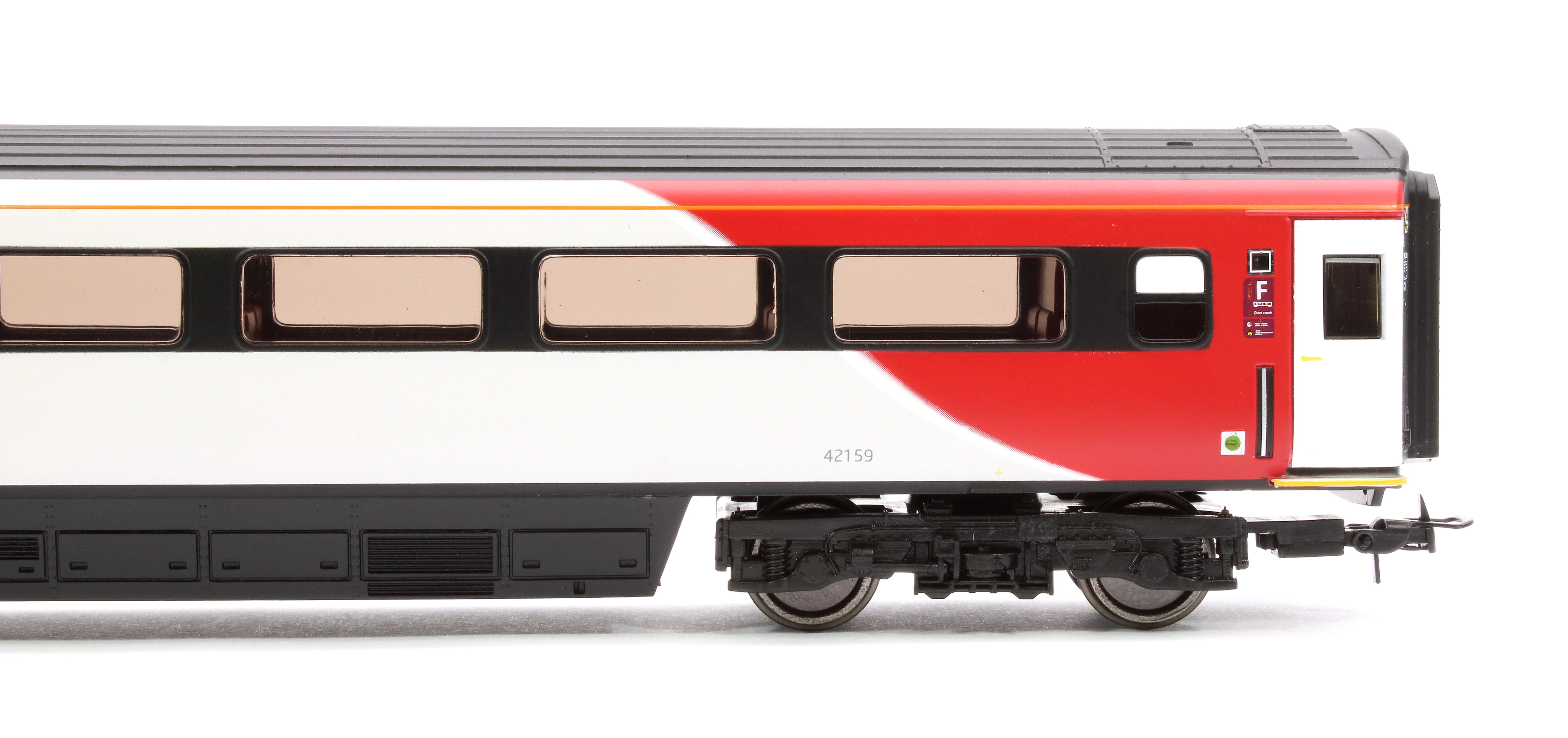 R4930B Mk3 Trailer Standard Disabled (TSD) Coach F LNER 42159 - Image 4