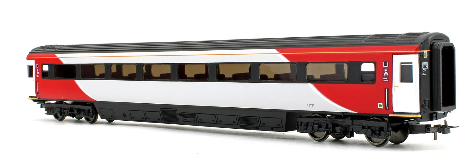 R4931E LNER MK3 TSO Trailer Standard Open Coach E No.42191 - Image 2