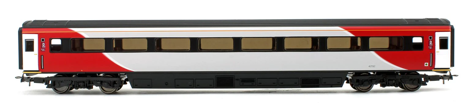 R4931G LNER MK3 TSO Trailer Standard Open Coach D No.42192 - Image 3