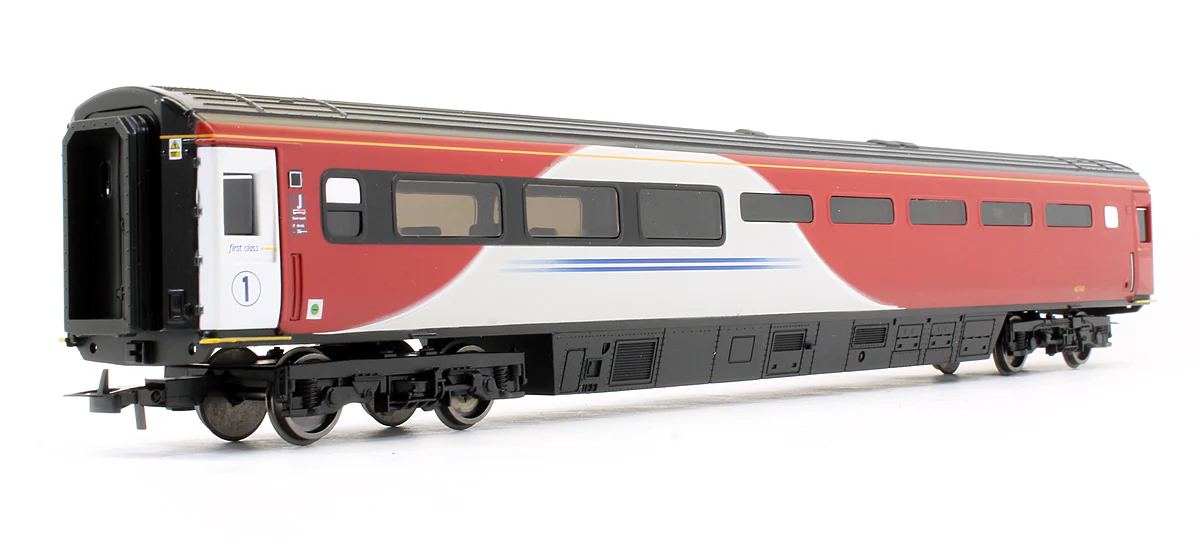 R4932 Pre-Owned LNER MK3 Buffet Car '40748'