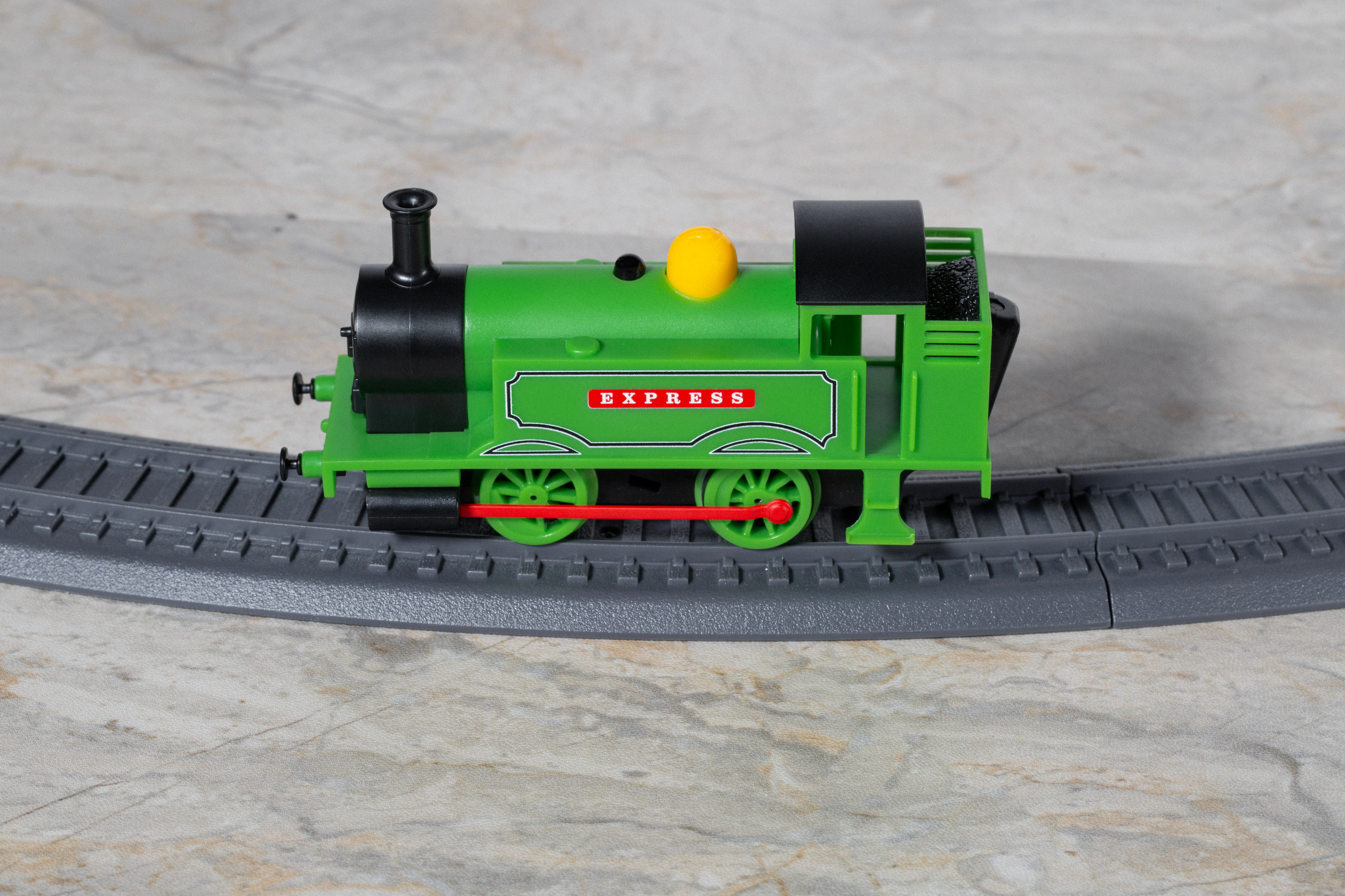 R9364 Playtrains - Steam Tank Engine - Express - Image 8