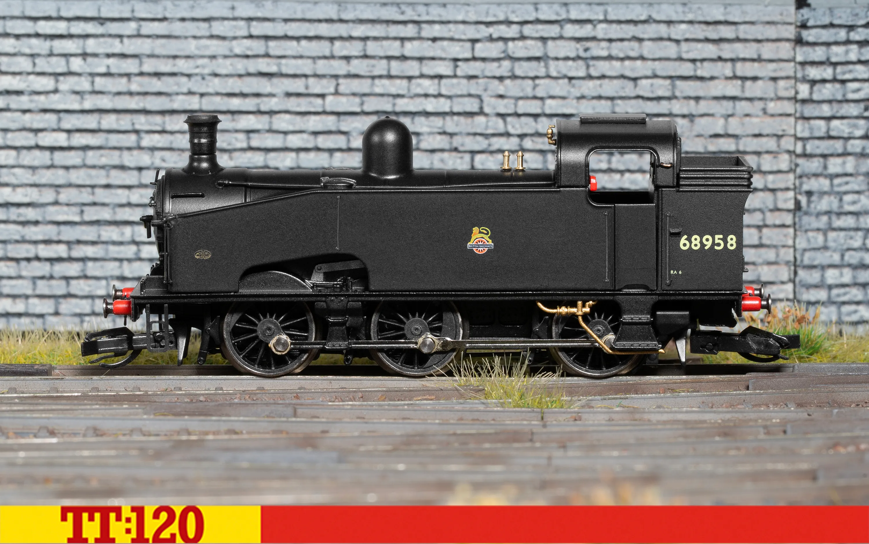 TT3027M Class J50 0-6-0T BR Black Early Emblem '68958' Steam Locomotive - Image 5