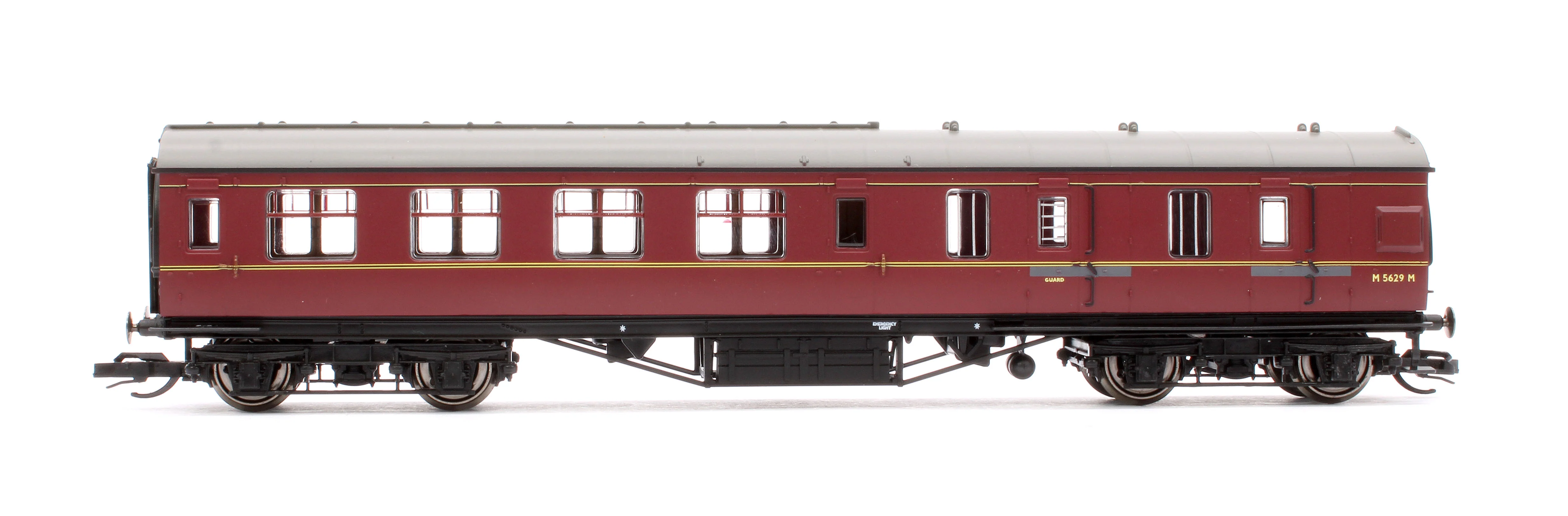 TT4034A LMS Period III 57' Brake Third Coach BR Maroon M5629M - Image 2