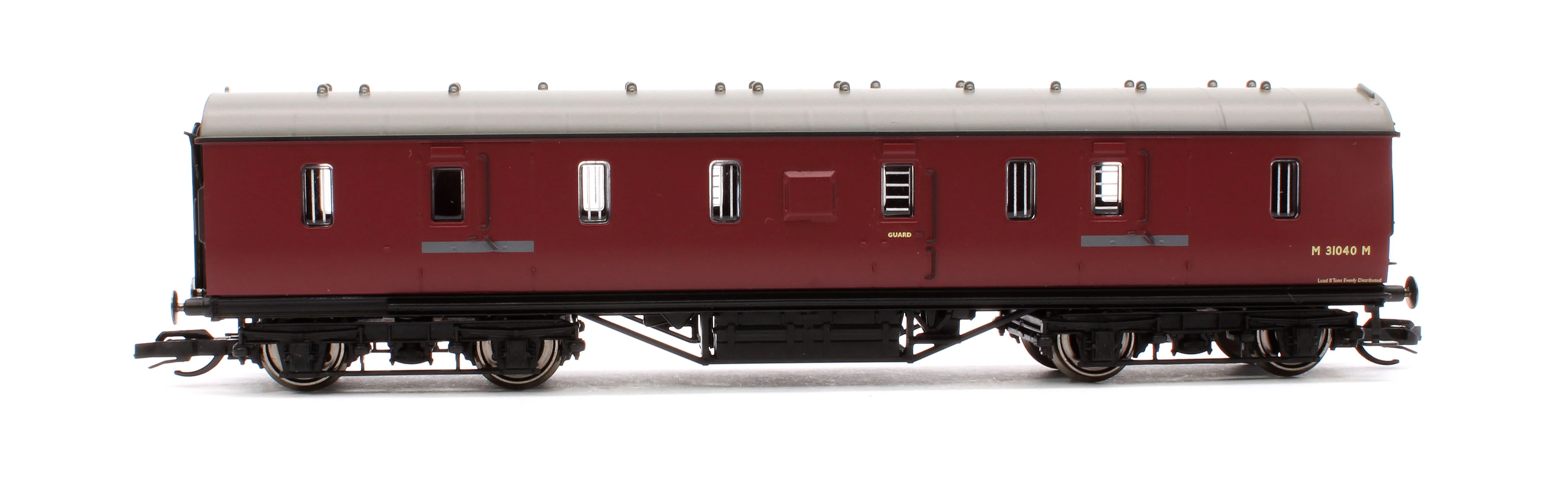 TT4035 LMS Period III 50' Full Brake Coach BR Maroon M31040M - Image 2