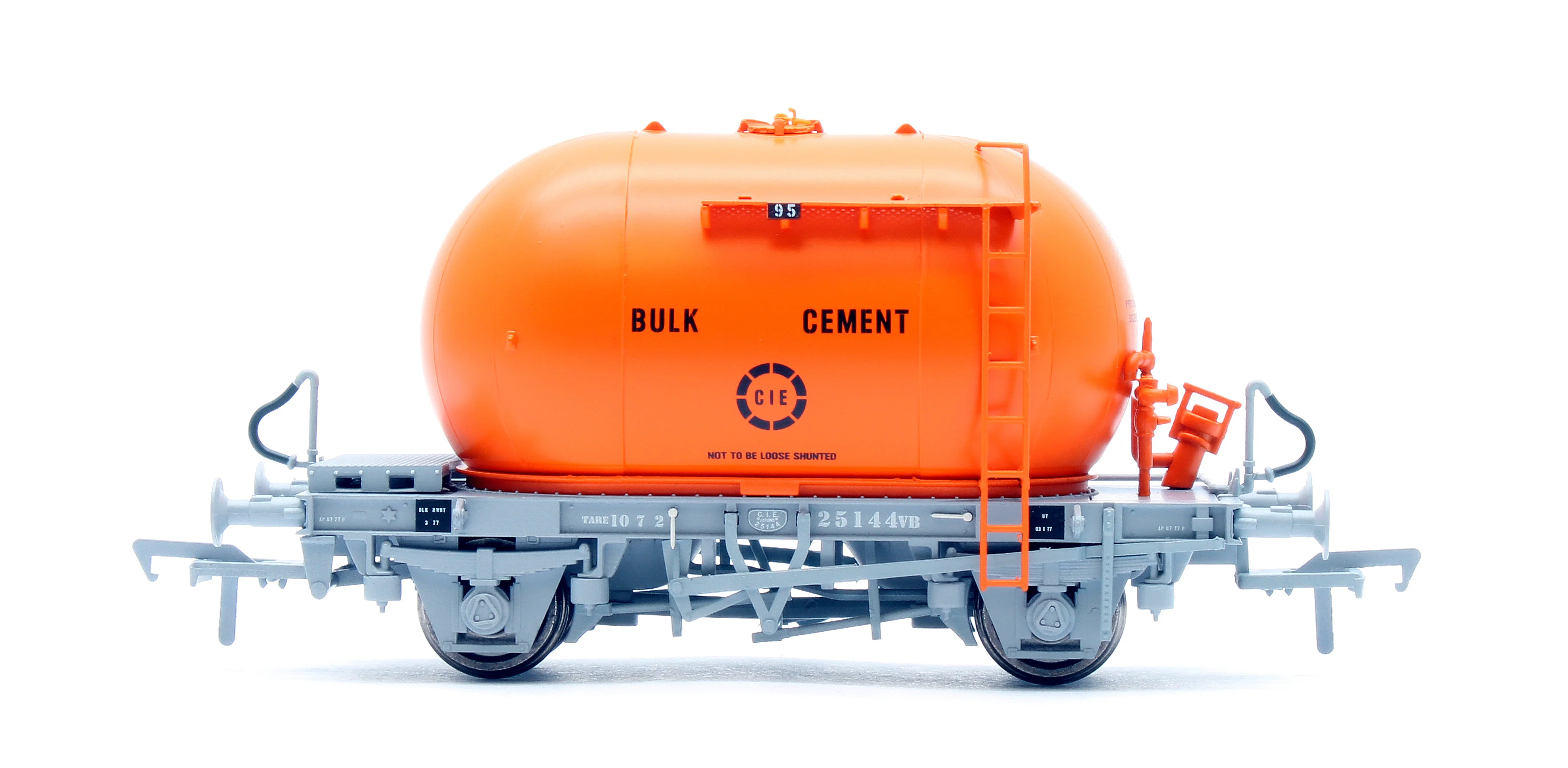 IRM1194 CIE Bulk Cement Wagon - Orange - Pack 3 - Image 7