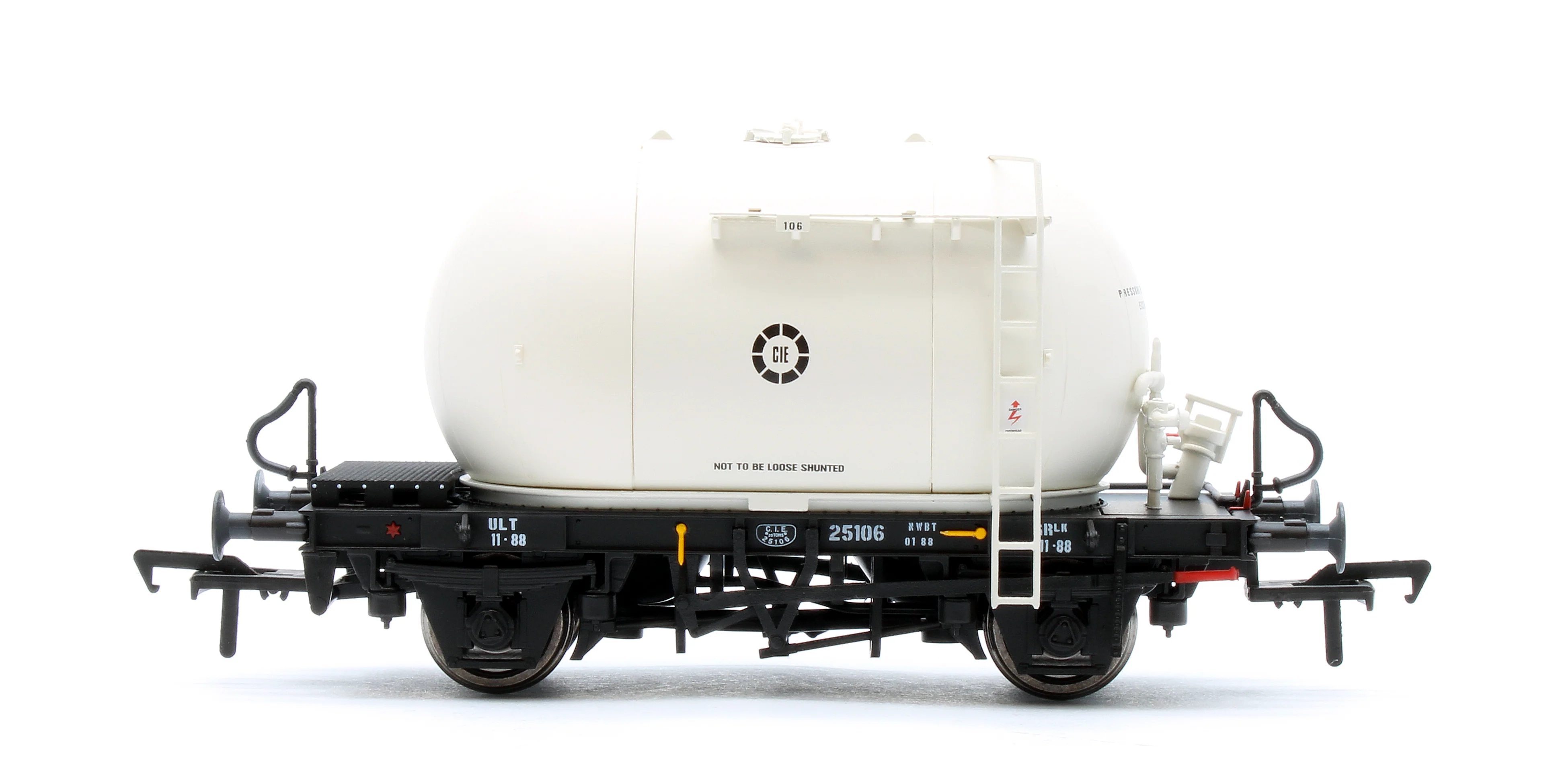 IRM1195 CIE Bulk Cement Wagon - Ivory - Pack 1 - Image 9