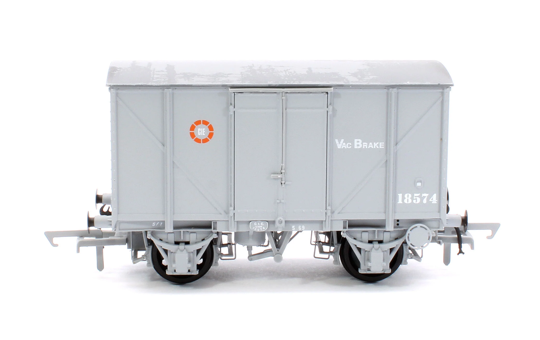 IRM1276 CIE Bulleid H Van - Grey (CIE roundel era) - vacuum fitted - Pack 2 - Image 4