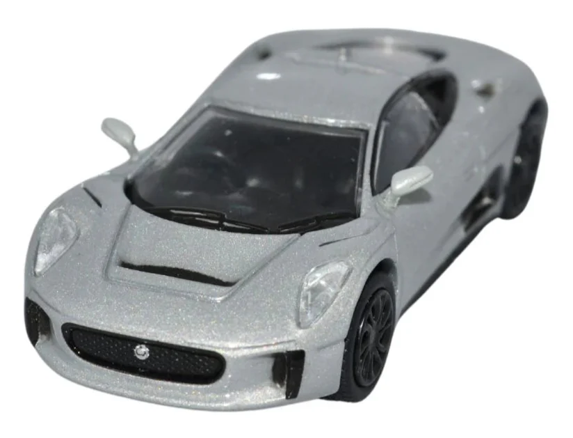 76JCX75001 Jaguar C-X75 Silver