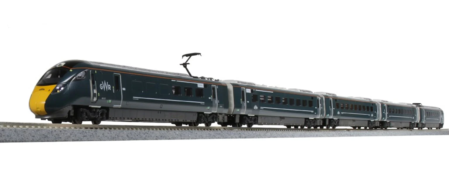 10-1671 -83365 Class 800/0 GWR IET 800 021 5 Car EMU
