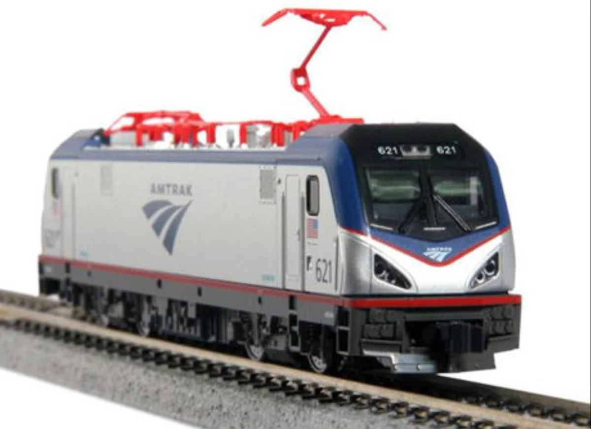 137-3002 ACS-64 Electric Locomotive Amtrak 627