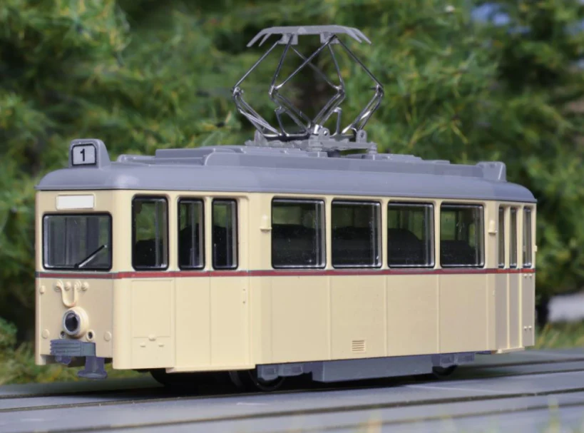 14-806-A My Tram Classic Single Cream w/Red Stripe