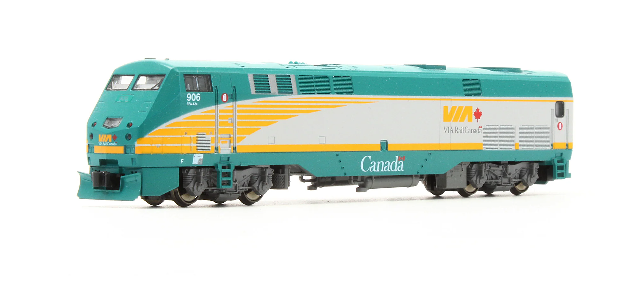 176-6008 Pre-Owned P42 Diesel Locomotive VIA Rail - Road #906