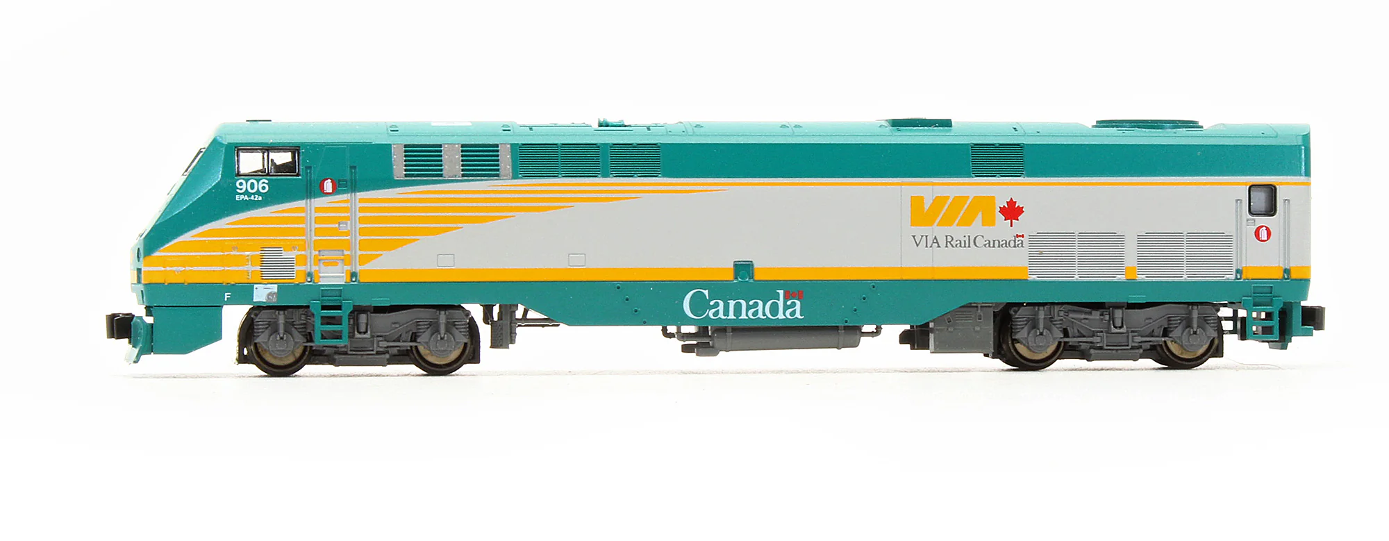 176-6008 Pre-Owned P42 Diesel Locomotive VIA Rail - Road #906 - Image 4