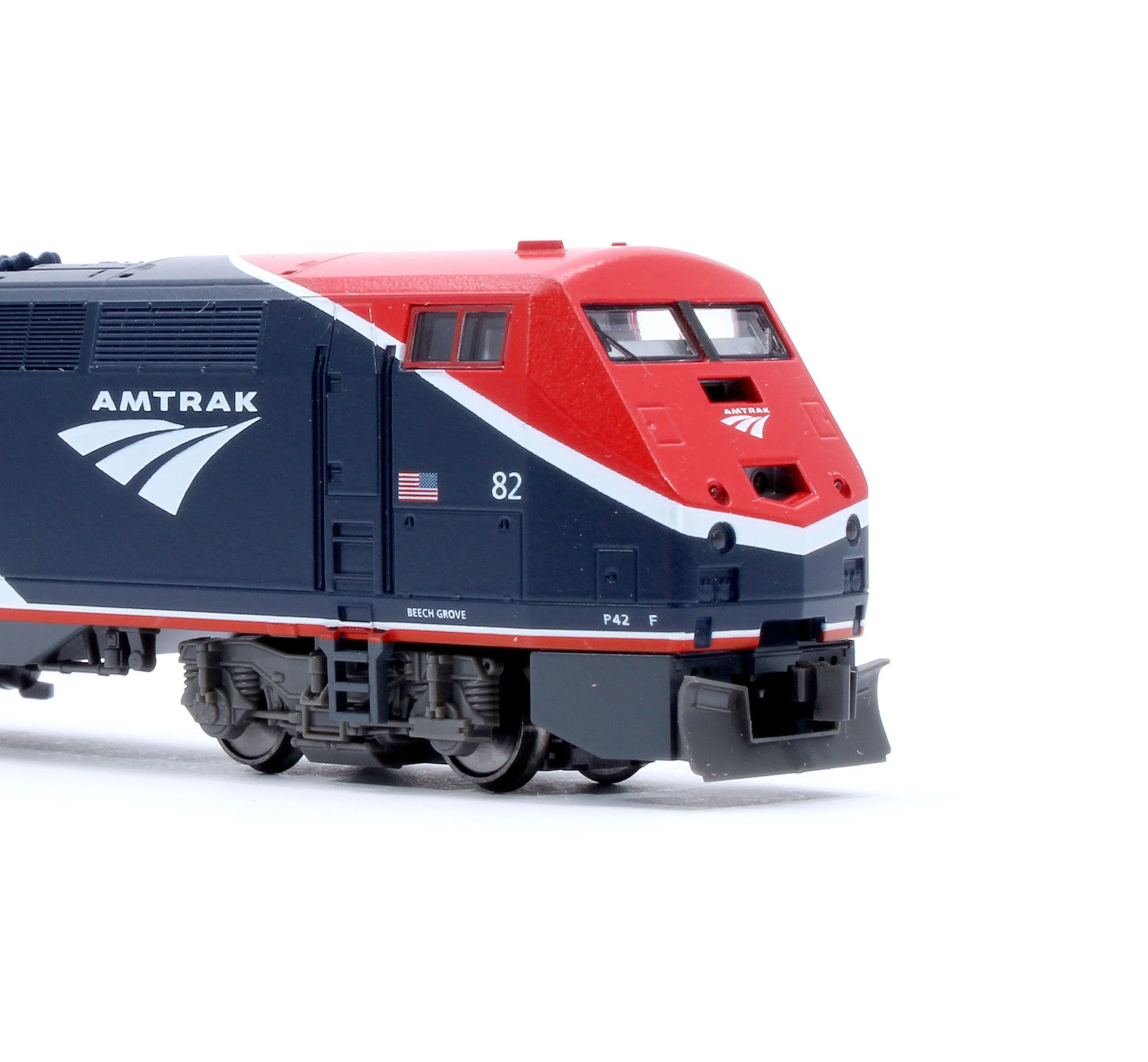 176-6040-S GE P42 Amtrak PhVII 82 Diesel Locomotive - Sound Fitted - Image 7