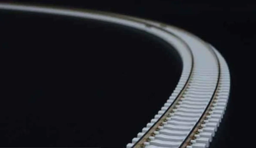 21-001 Unitrack Flexible Track Concrete Sleeper 808mm