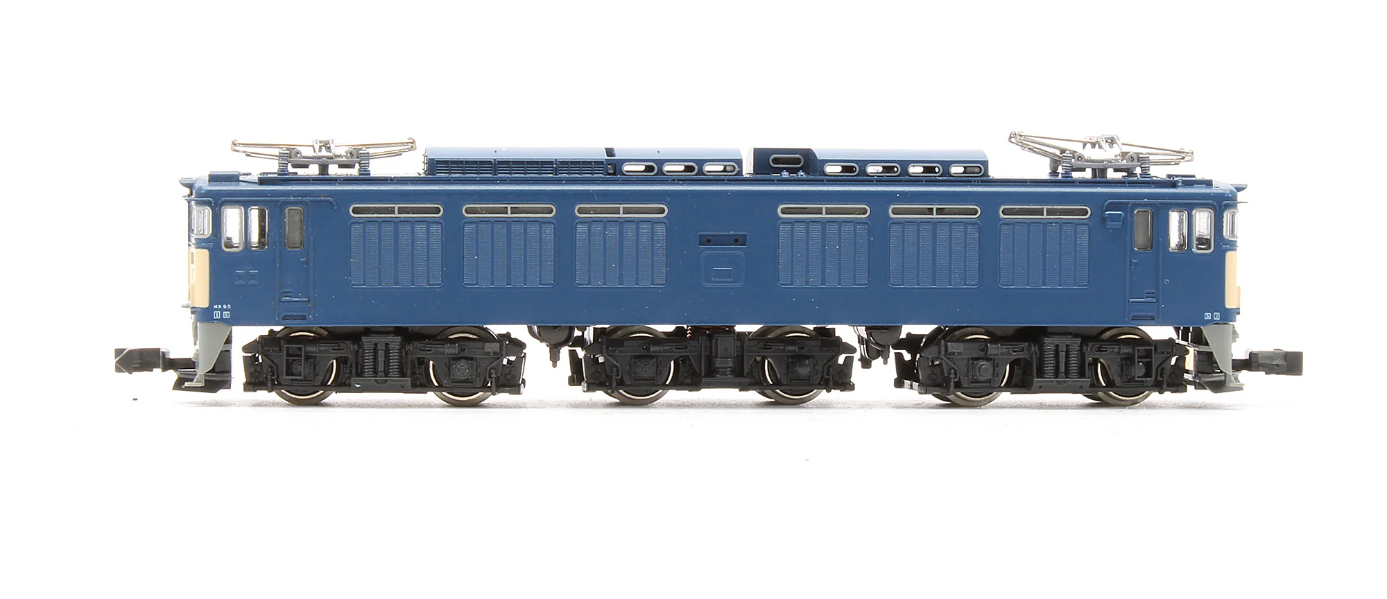 3041 Pre-Owned JR EF64 Electric Locomotive - Image 3