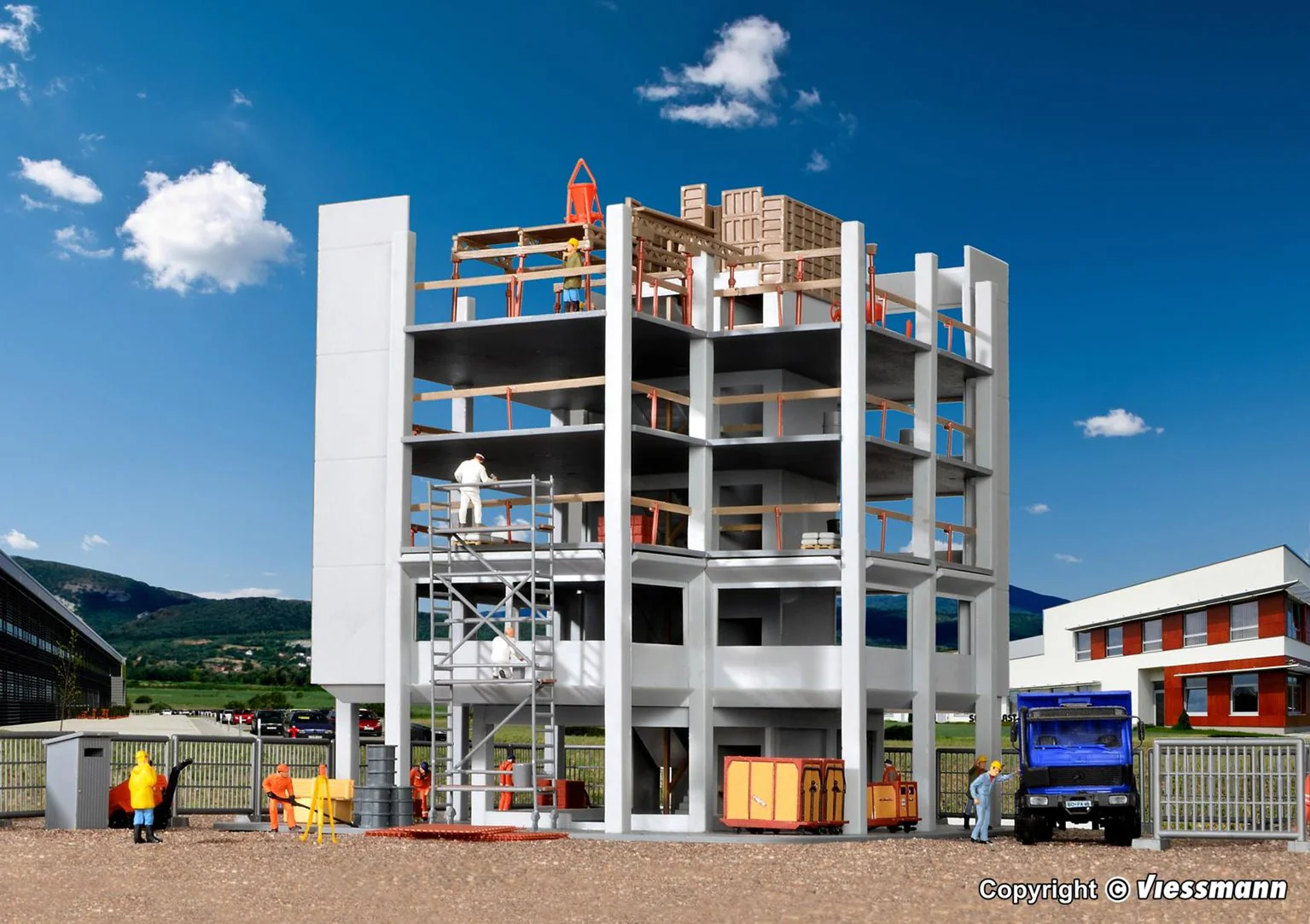 KIB38537 KIBRI 38537 BUILDING SHELL WITH BUILDING BLOCK