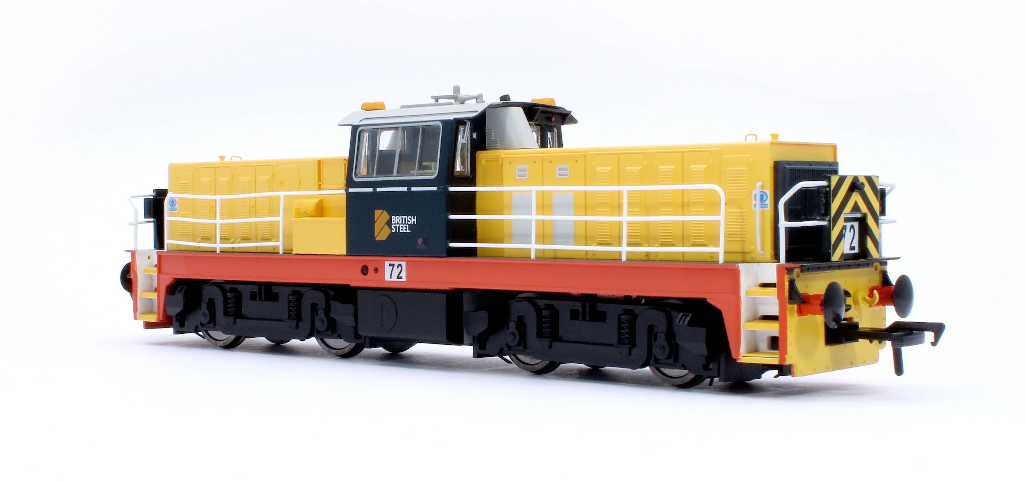 KRM-HUN-OO-F-72 Hunslet Bo-Bo in British Steel Yellow/Blue No.72 Diesel Locomotive - DCC Fitted - Image 4