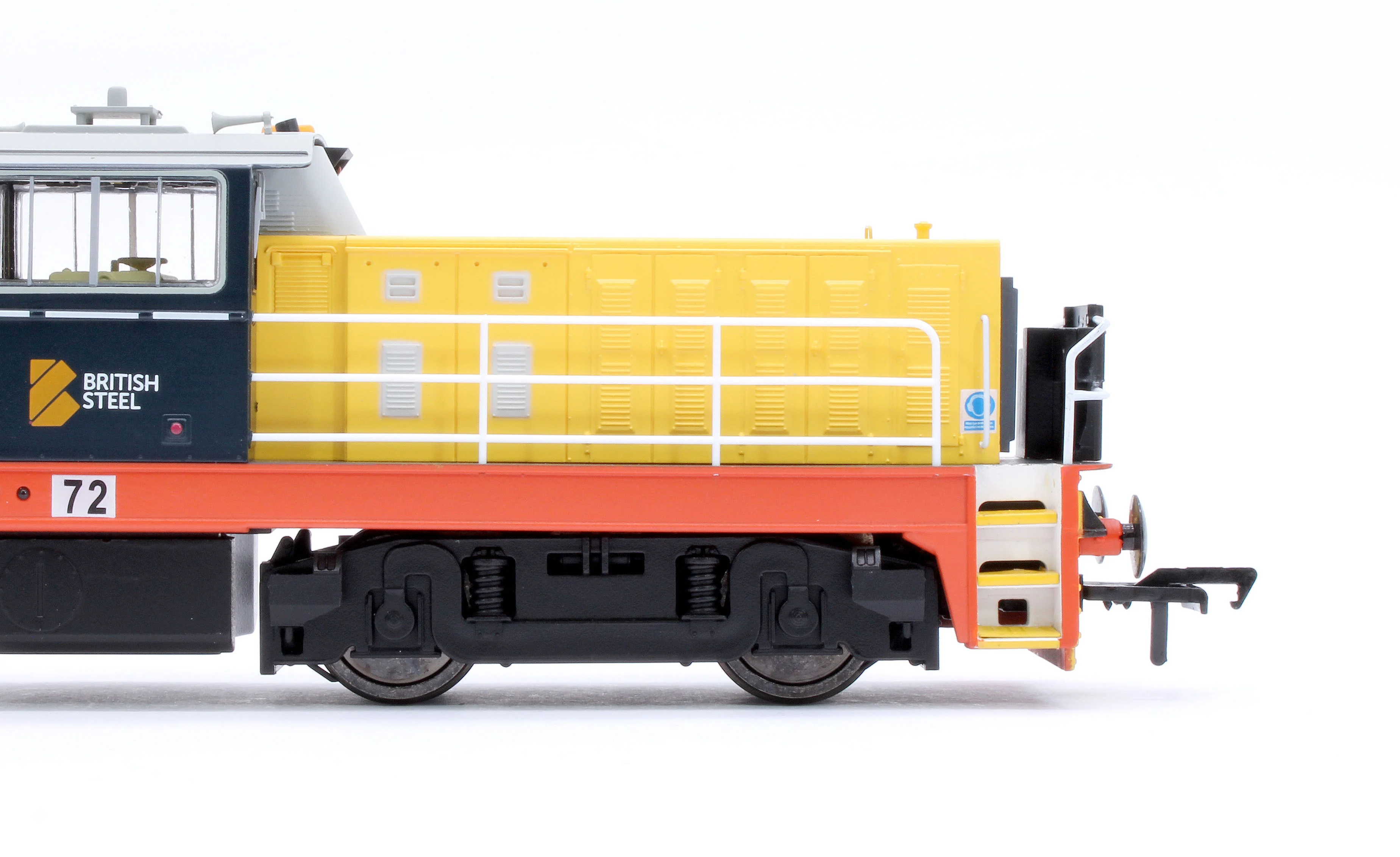 KRM-HUN-OO-F-72 Hunslet Bo-Bo in British Steel Yellow/Blue No.72 Diesel Locomotive - DCC Fitted - Image 8