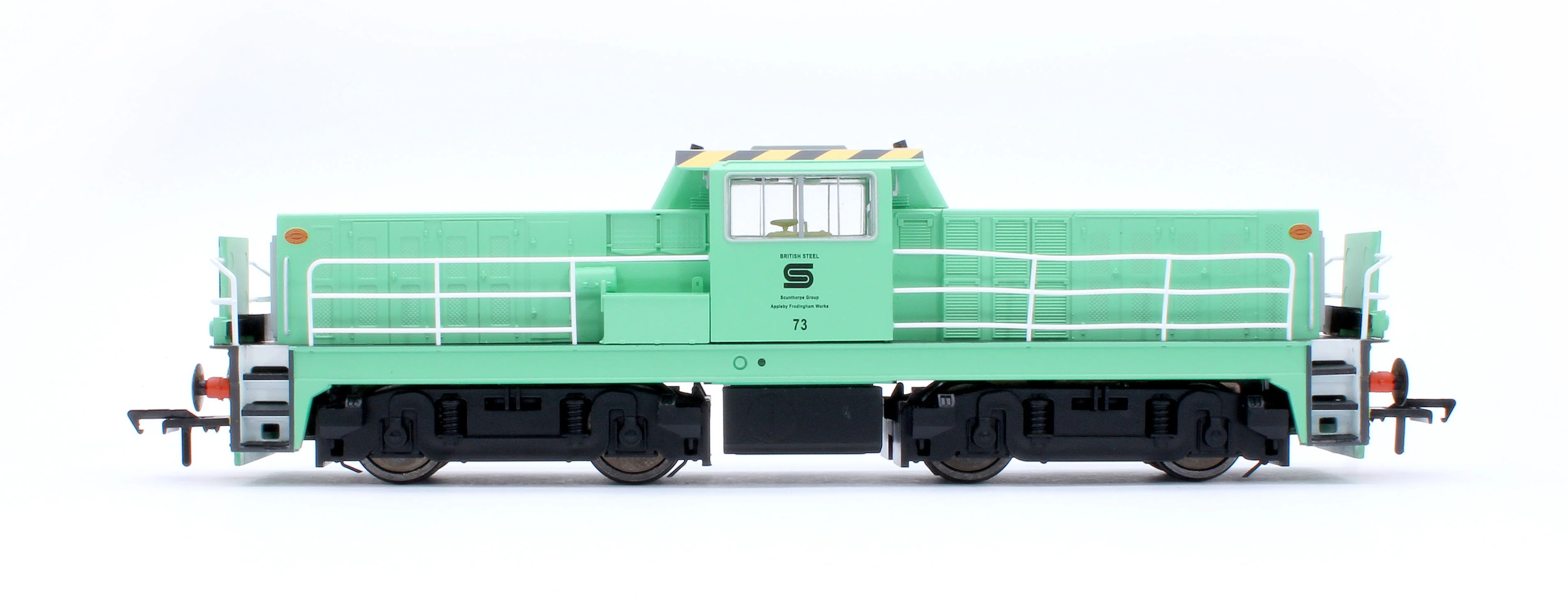 KRM-HUN-OO-S-73 Hunslet Bo-Bo in Delivery Green No.73 Diesel Locomotive - DCC Sound - Image 5