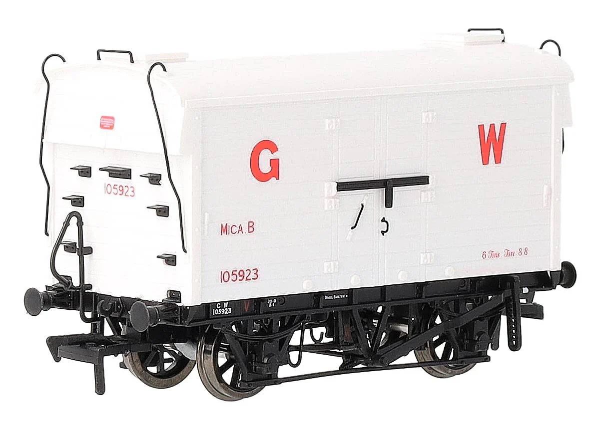 KRM-MICA-OO-2 GWR ‘Mica B’ Refrigerated Meat Van - Didcot Van 2 - 105923