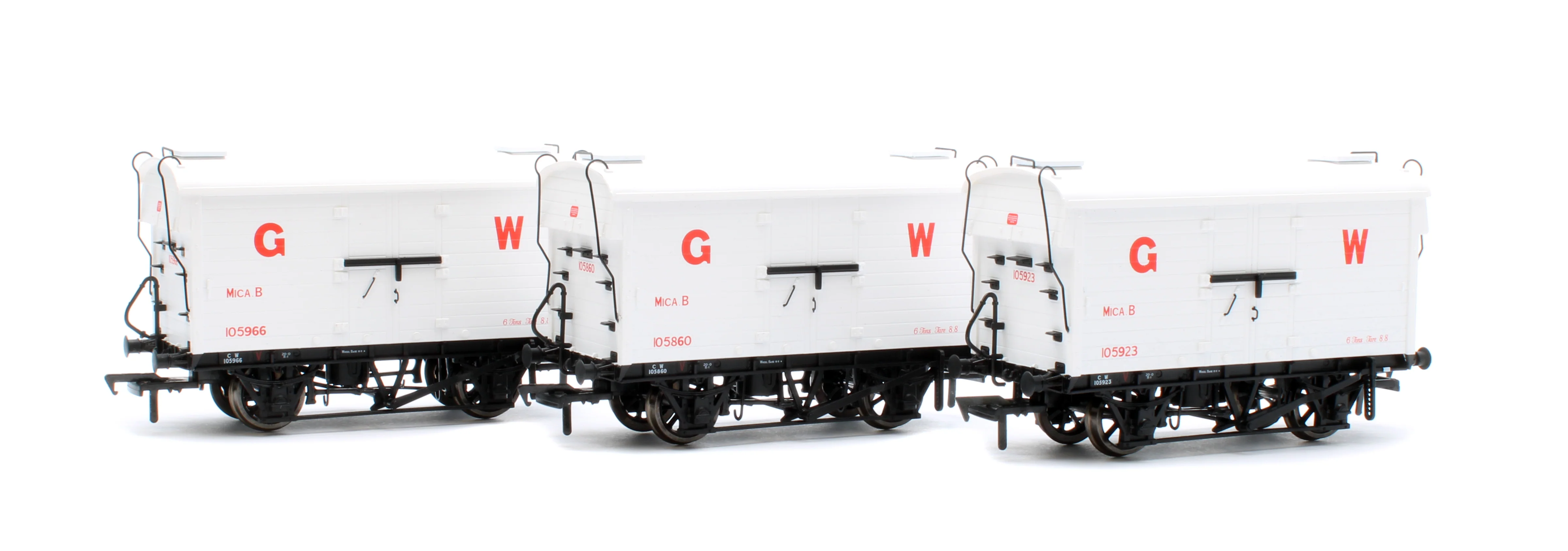 KRM-MICA-OO-B GWR ‘Mica B’ Refrigerated Meat Van - Didcot Preserved Wagons - Pack of 3 - Image 2