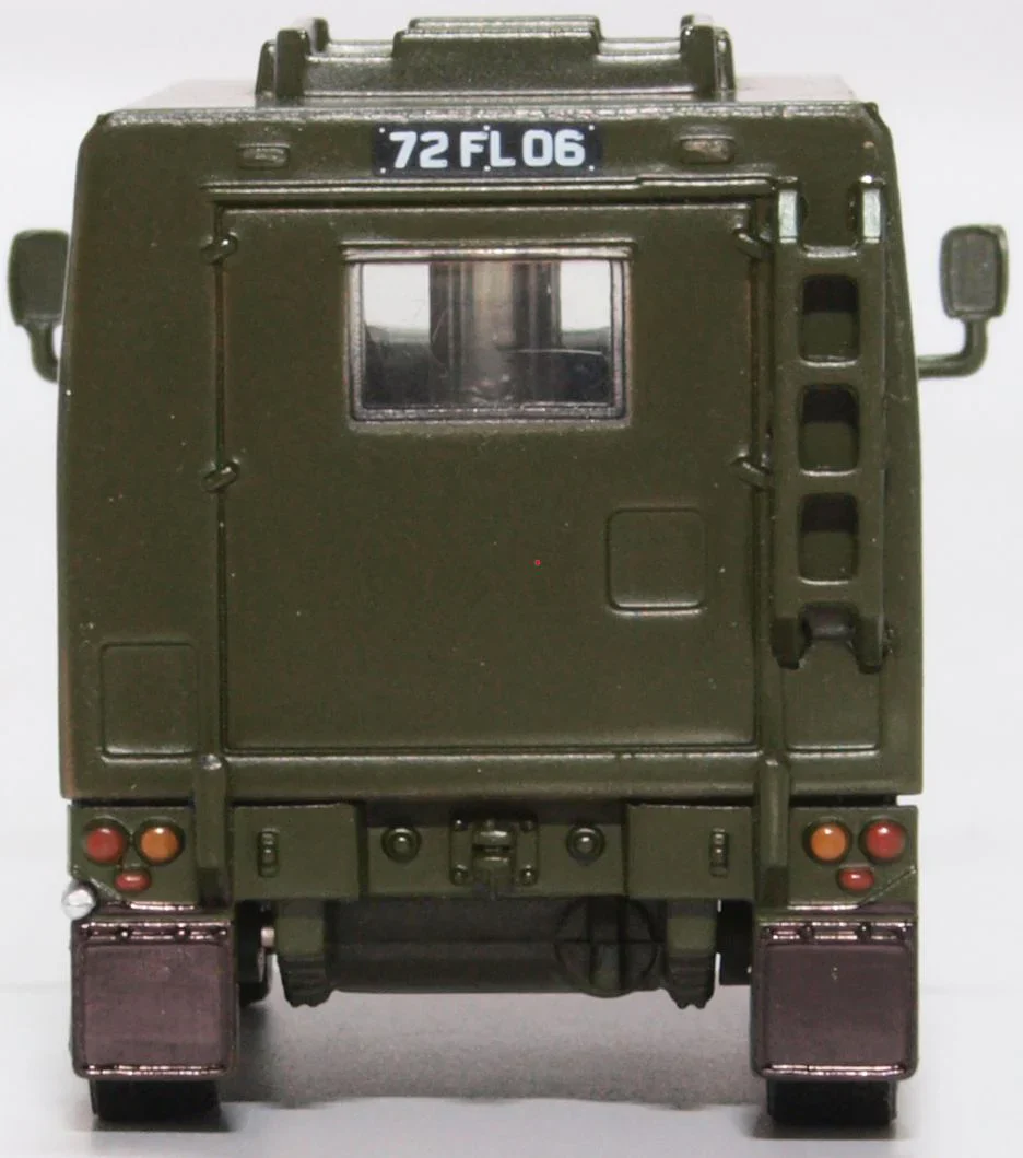 76LRFCS002 Land Rover FC Signals Nato Green - Image 3