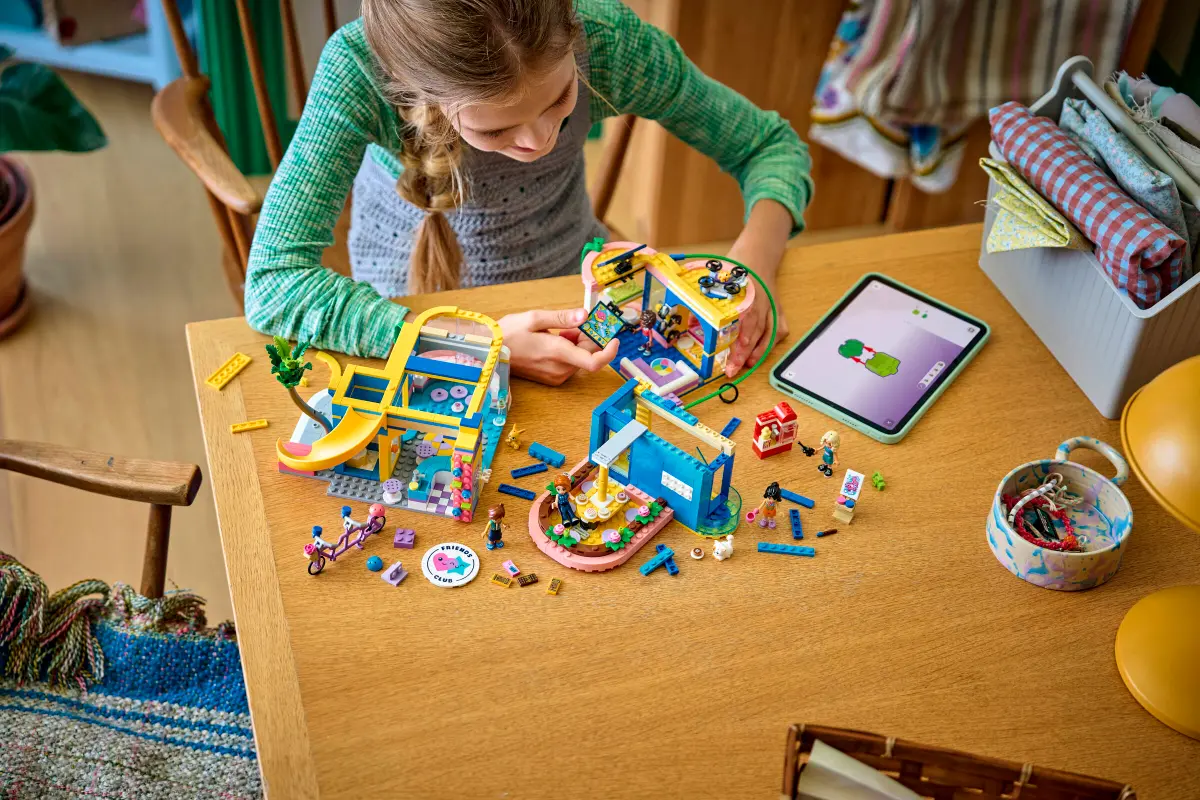 42689 Lego Friends Heartlake City Friends Club House - 42689 - Image 11