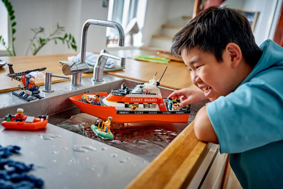 60504 Lego City Coast Guard Rescue Boat & Helicopter - 60504 - Image 6