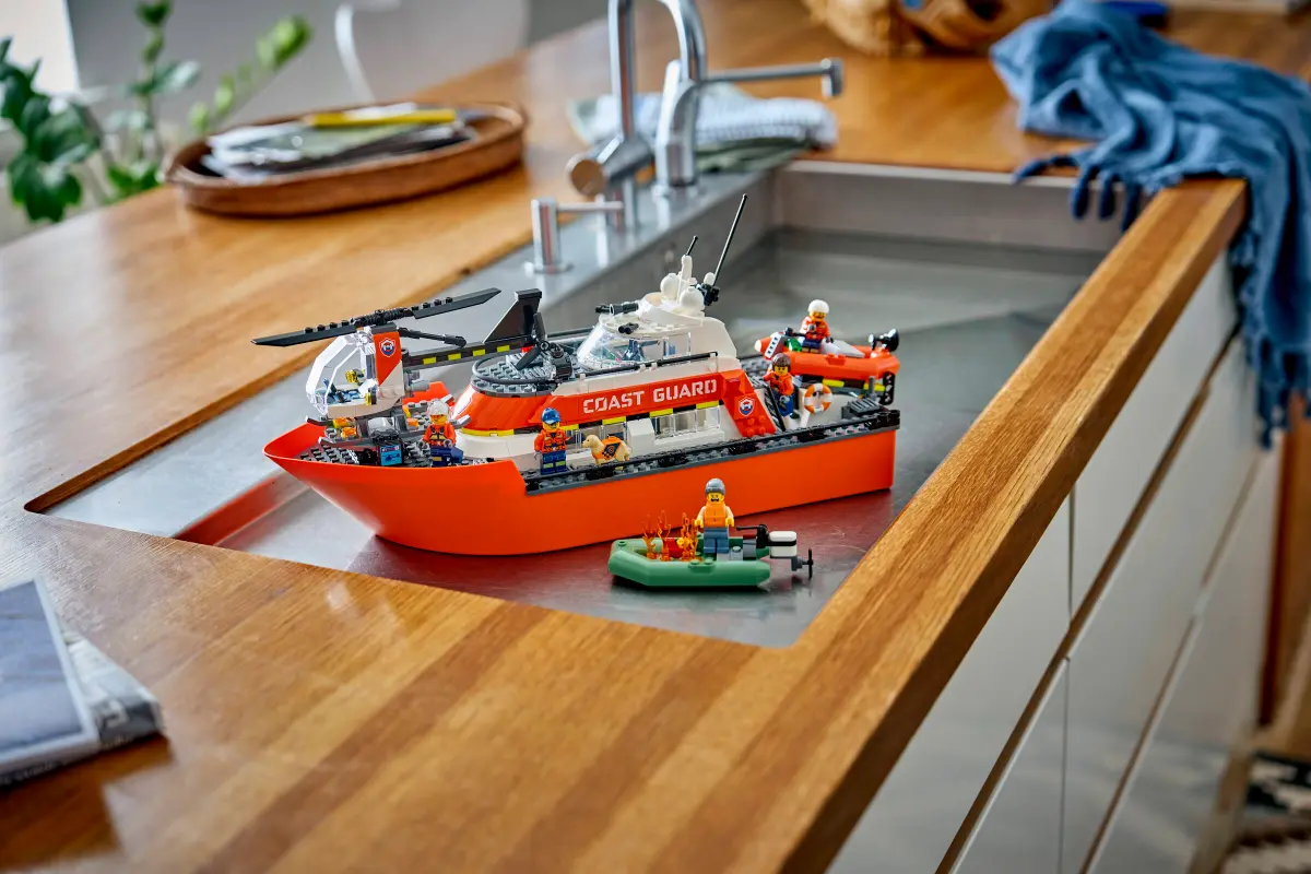 60504 Lego City Coast Guard Rescue Boat & Helicopter - 60504 - Image 8