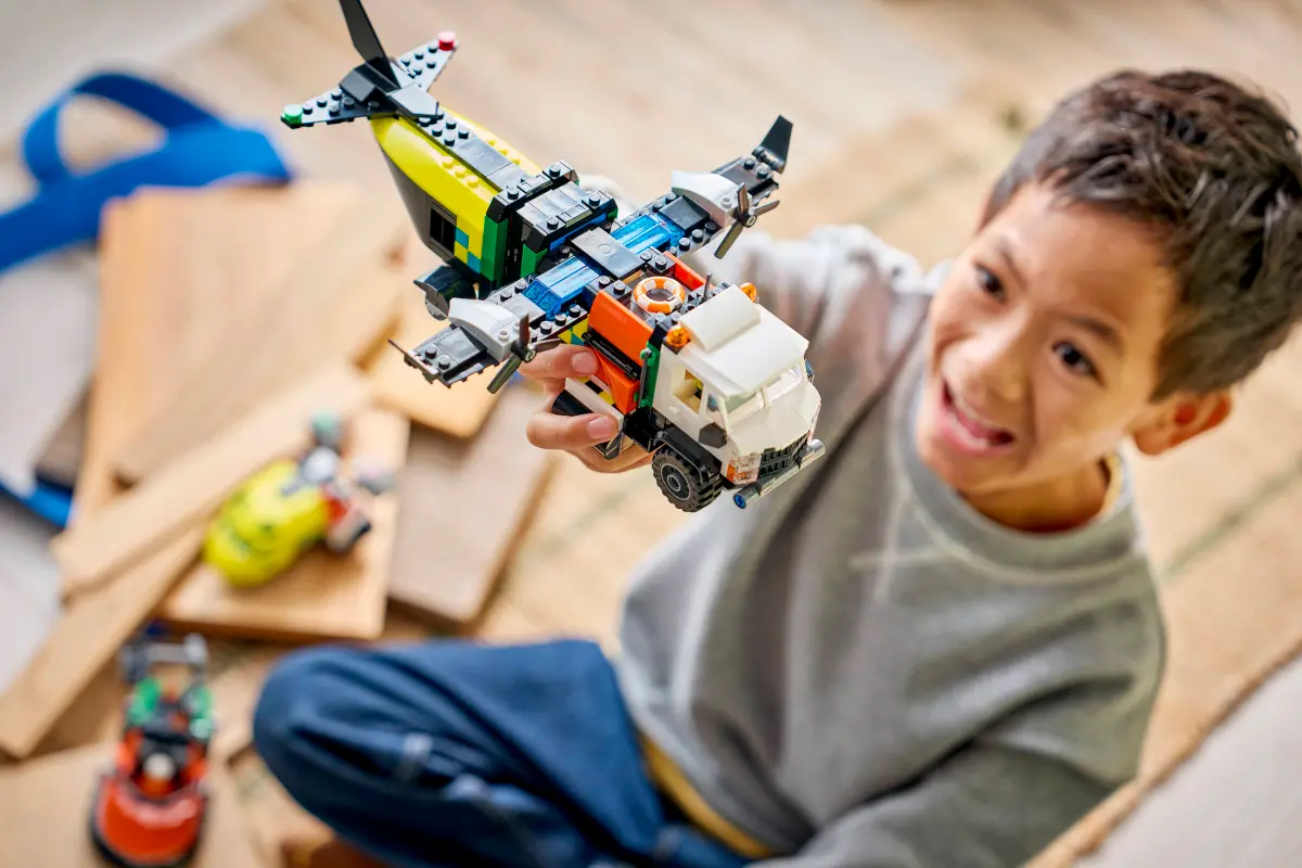 60505 Lego City Airplane, Service Truck & Hovercraft Remix - 60505 - Image 9