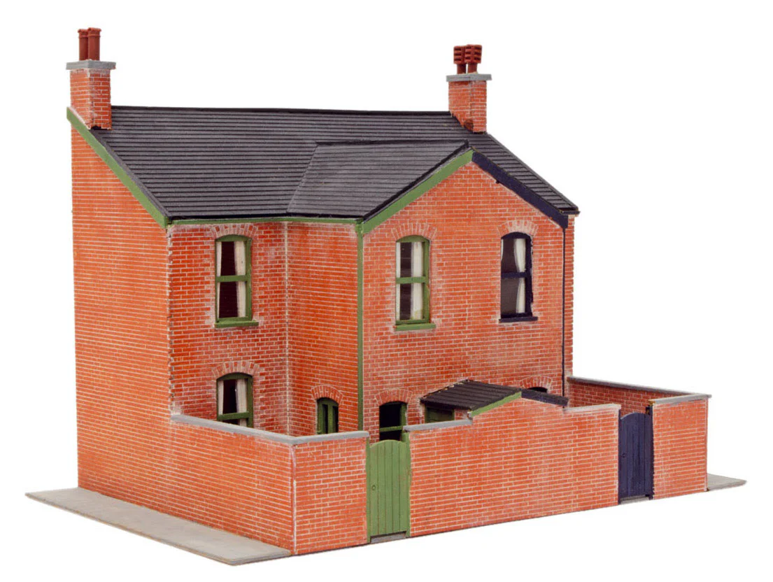 LK207 Lineside OO/HO Victorian Low-Relief House Backs - Laser Cut Kit