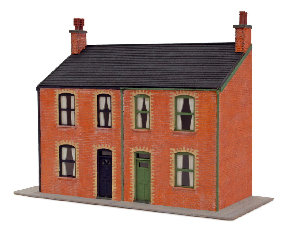 LK206 Lineside OO/HO Victorian Low Relief House Fronts - Laser Cut Kit