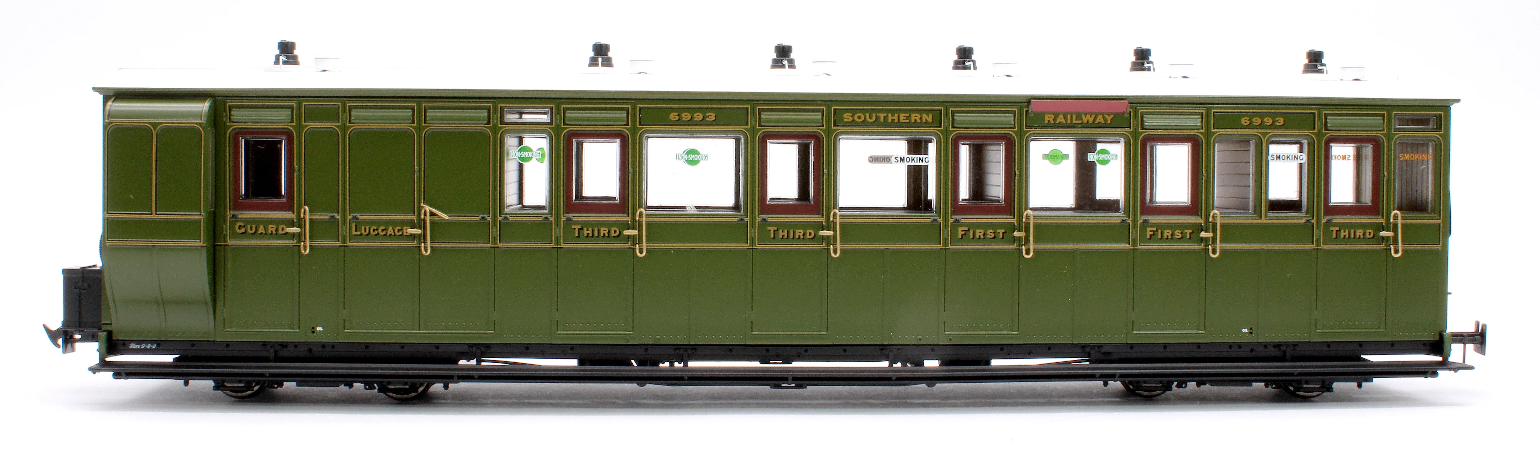 LHT-7NP-008 Lynton & Barnstaple Brake Composite Southern SR Olive Green 6993 1924-1935 - Image 2