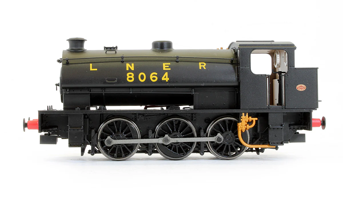 DJMOOJ94-003 LNER Black Original Bunker 0-6-0 J94 '8064' Steam Locomotive - Image 4