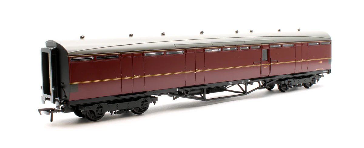 34-362 LNER Thompson Full Brake BR Maroon No. E10E - Image 3