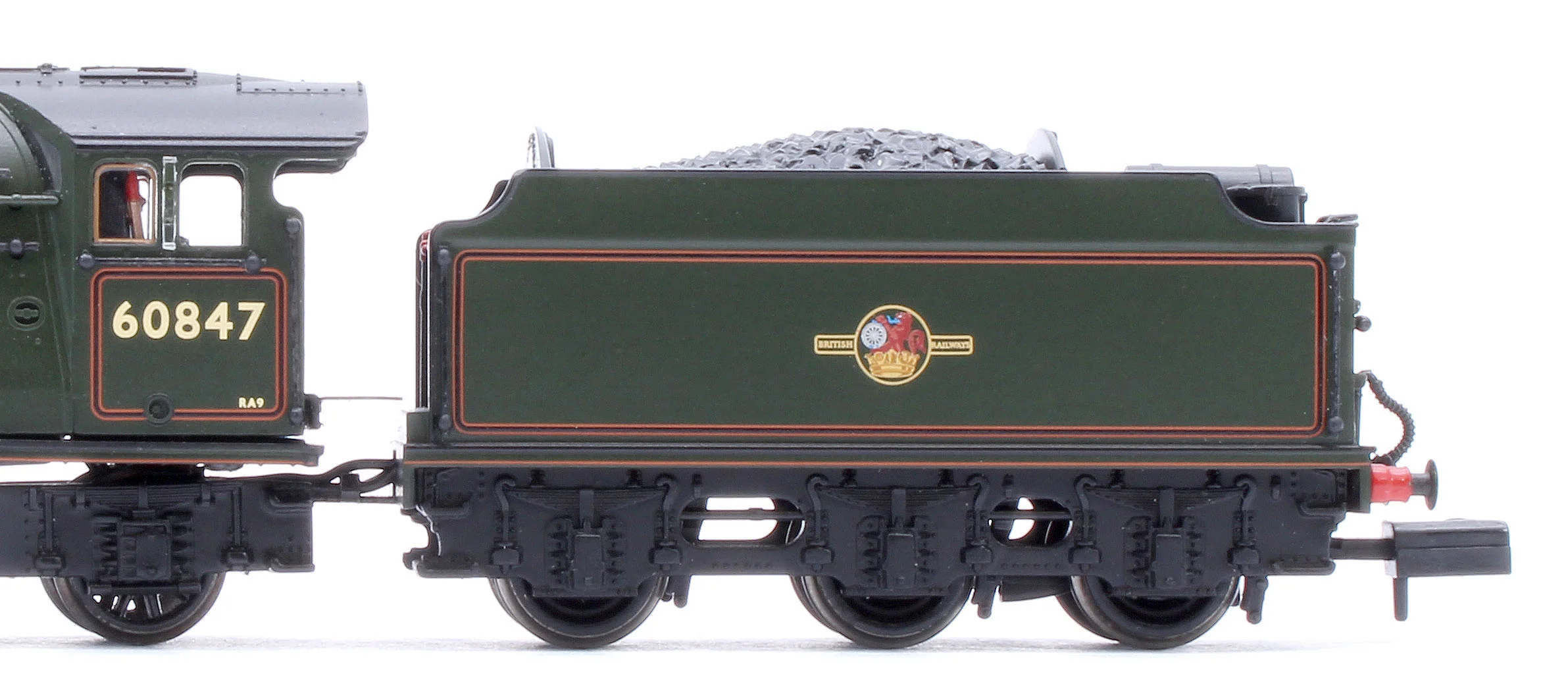 372-614SF LNER V2 60847 'St Peter's School' BR Lined Green (Late Crest) Steam Locomotive - DCC Sound - Image 8
