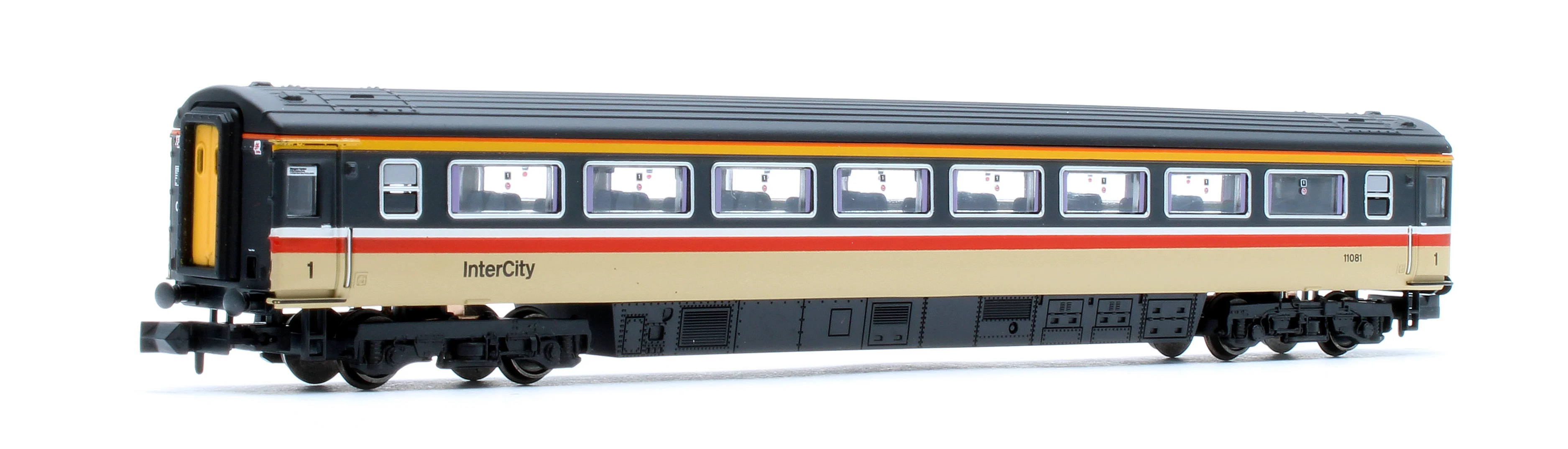 2P-009-230 MK3 Loco Hauled Intercity Executive First 11081