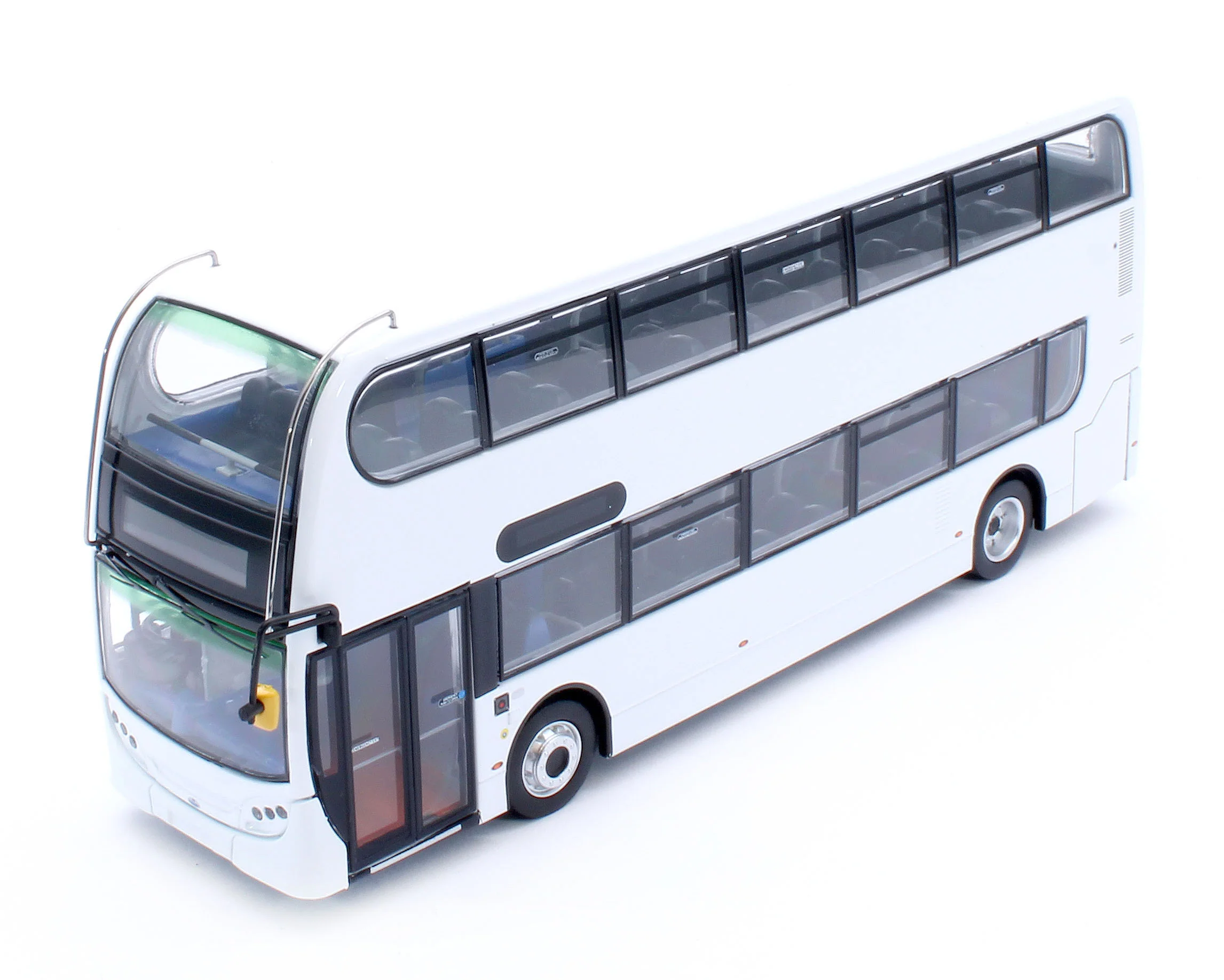 UKBUS0082A ADL Enviro400 Facelift Dealer White - Image 10