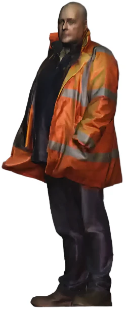 1104-148 N Gauge - Railway & Lineside - Loco Crew in High Vis Jacket - Image 2