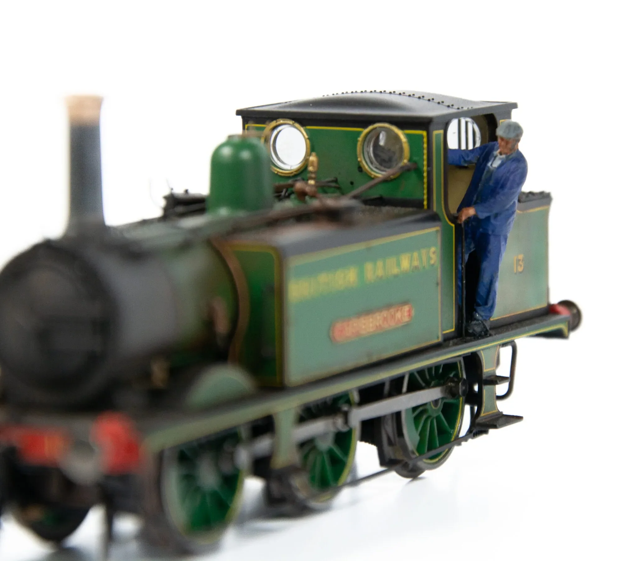 11241-120 TT:120 Gauge - Loco Specific Crew - Dapol / Hornby Terrier Crew Pack - Image 3