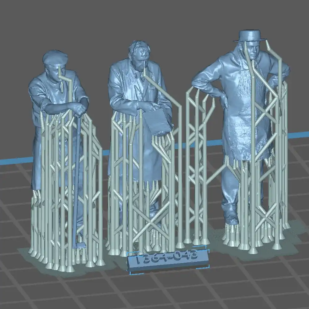 1364-076 OO Gauge Work & Industry Shop Keepers - Image 3