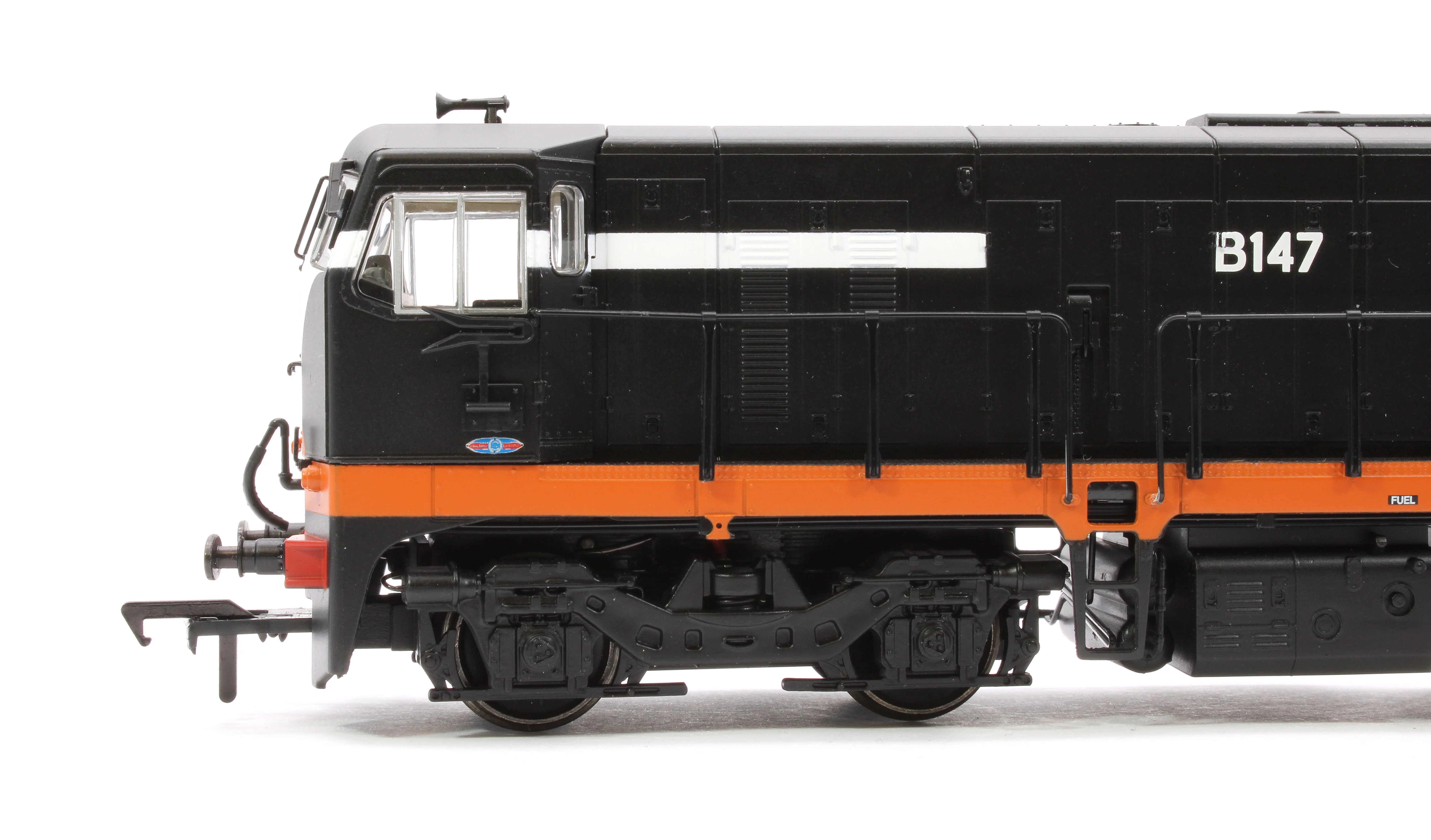 MM0147A Class 141 Córas Iompair Éireann (CIE) Black/Tan No. 147 Diesel Locomotive - Image 7
